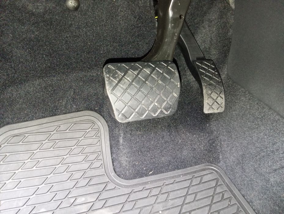Тигуан 2.0 авт.не крашен