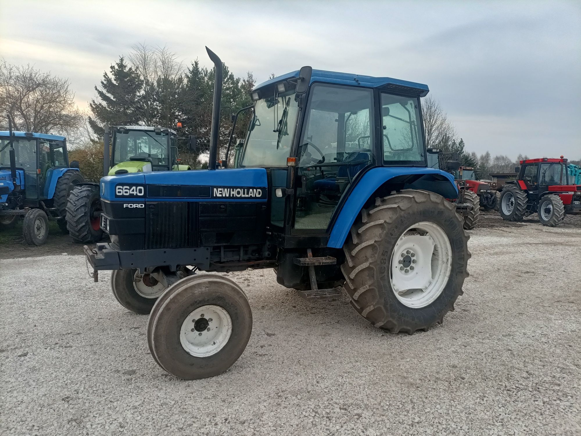 Ford New Holland 6640