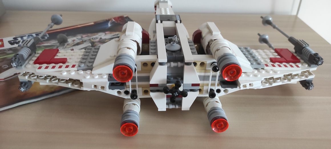 LEGO Star Wars 9493 X-Wing Starfighter