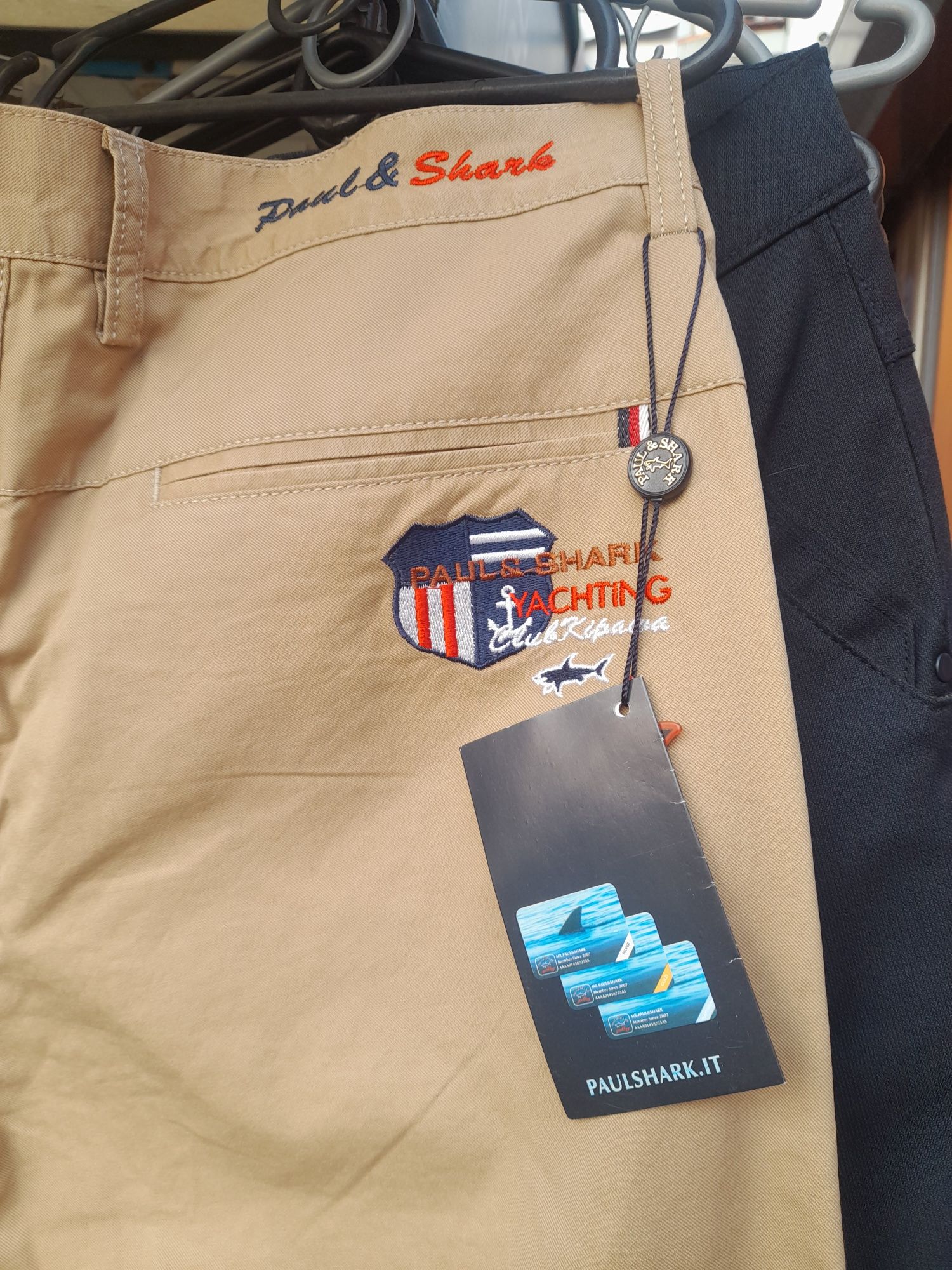 Шорты Фирма Paul &l SHARK cotton.В Офис ходить тоже удобно ,Новые