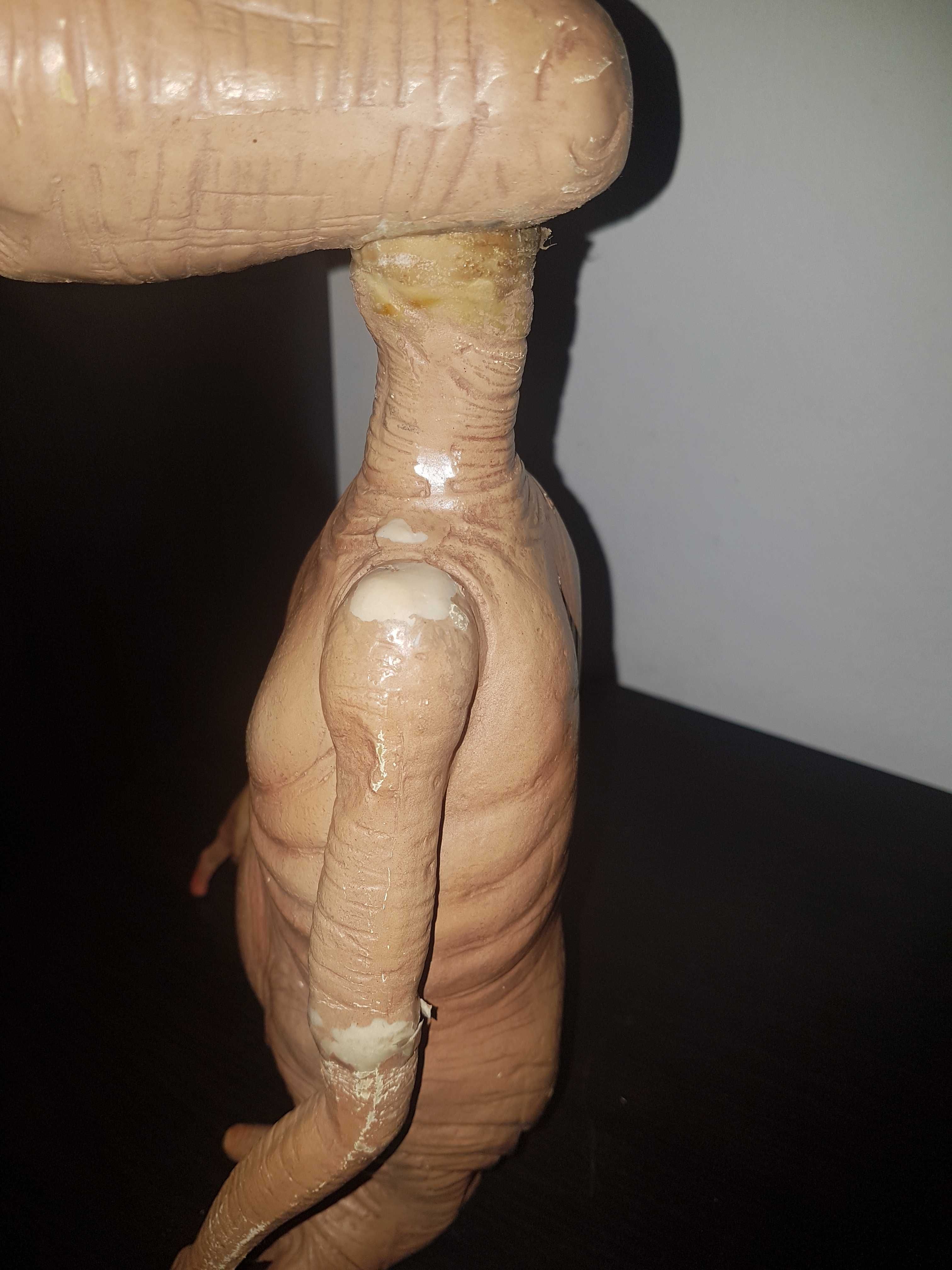 E.T. Boneco em Espuma by Neca