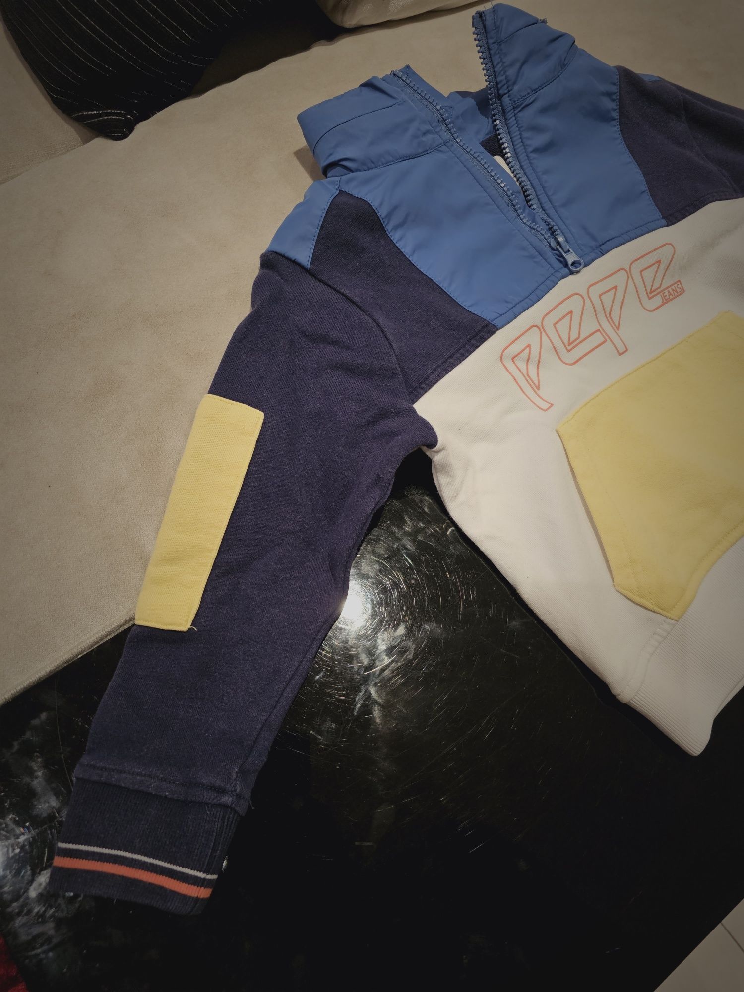 Camisola Pepe Jeans com carapuço