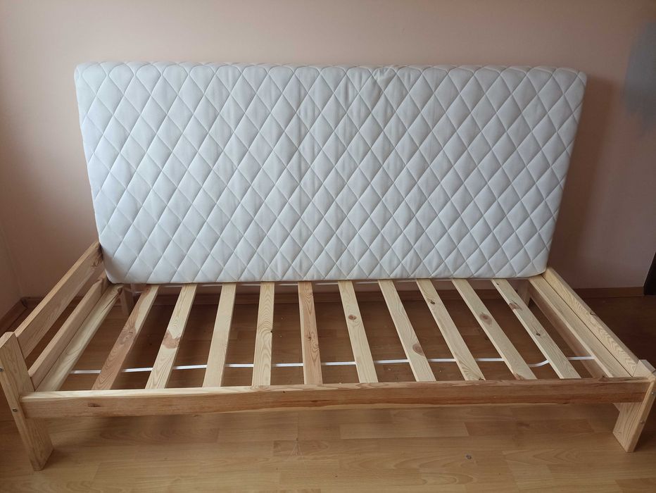 Materac Jysk 90x 200 Plus F95 Dreamzone + łóżko sosnowe 90 x 200