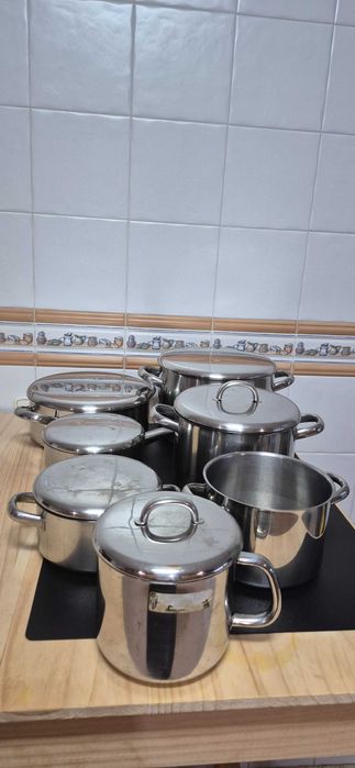 Conjunto de tachos