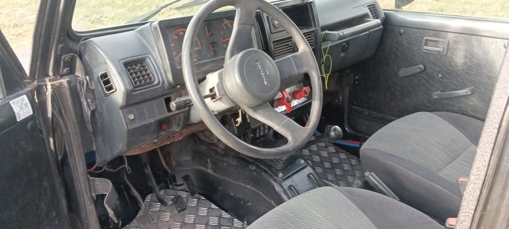 Suzuki samurai  1.6  16v , simex 31 , dwh 9500doinwestowany