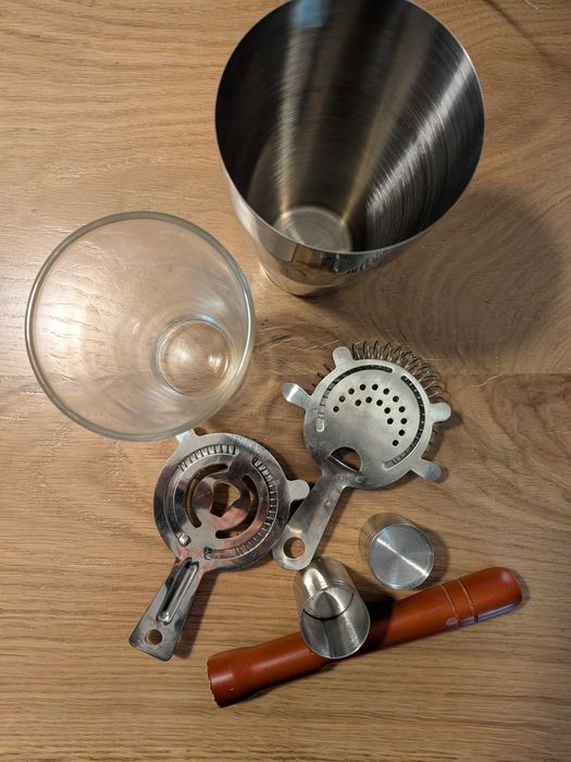 Vendo Coqueteleira - Usada Apenas 2 Vezes + Acessórios