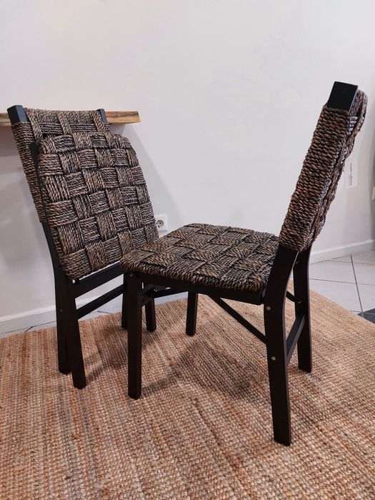 2 cadeiras dobraveis em madeira e corda novas