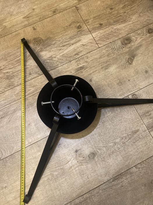 Stojak choinkowy metalowy pod choinke