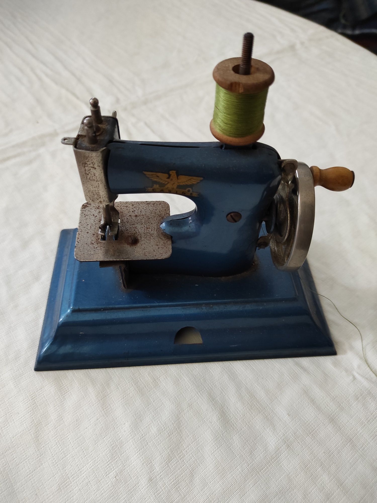 Máquina de costura Casige