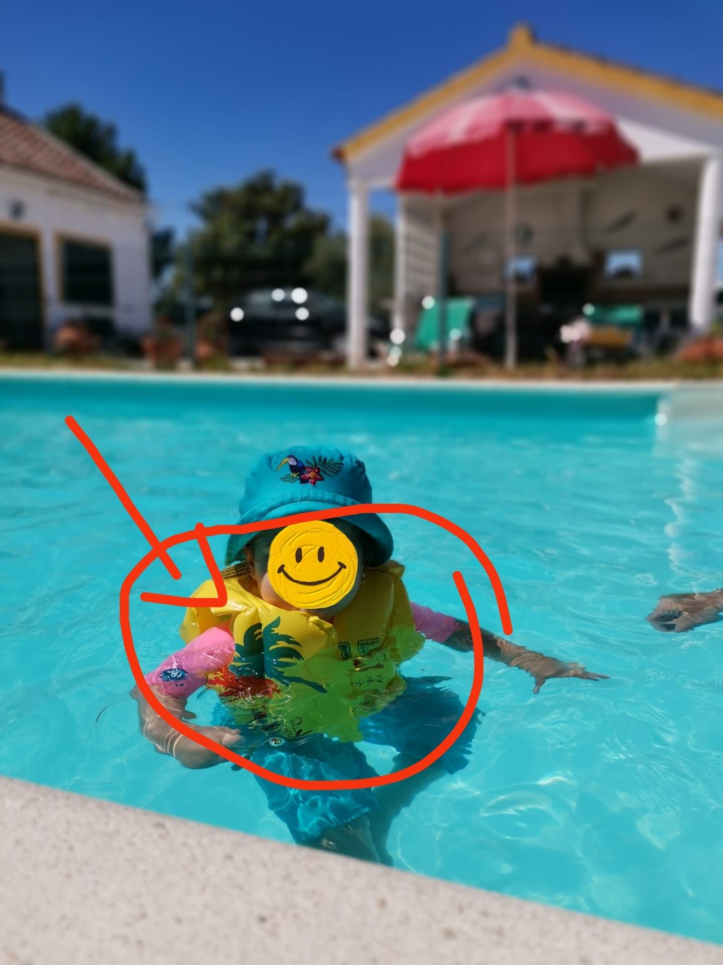 Tenda com piscina para bebé + Oferta colete amarelo