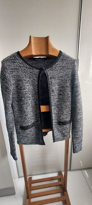 Casaco curto de malha preto