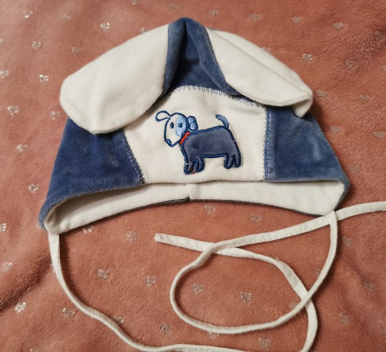 Czapeczka dla niemowlaka