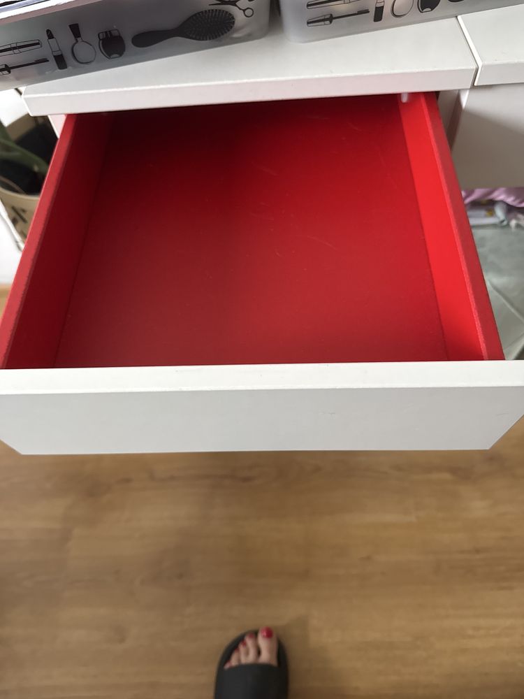 Toaletka ikea biała