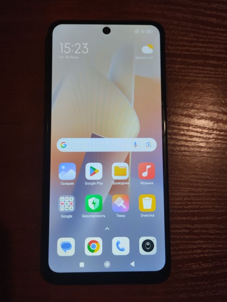 Redmi note 11S 5G в хорошому стані!!