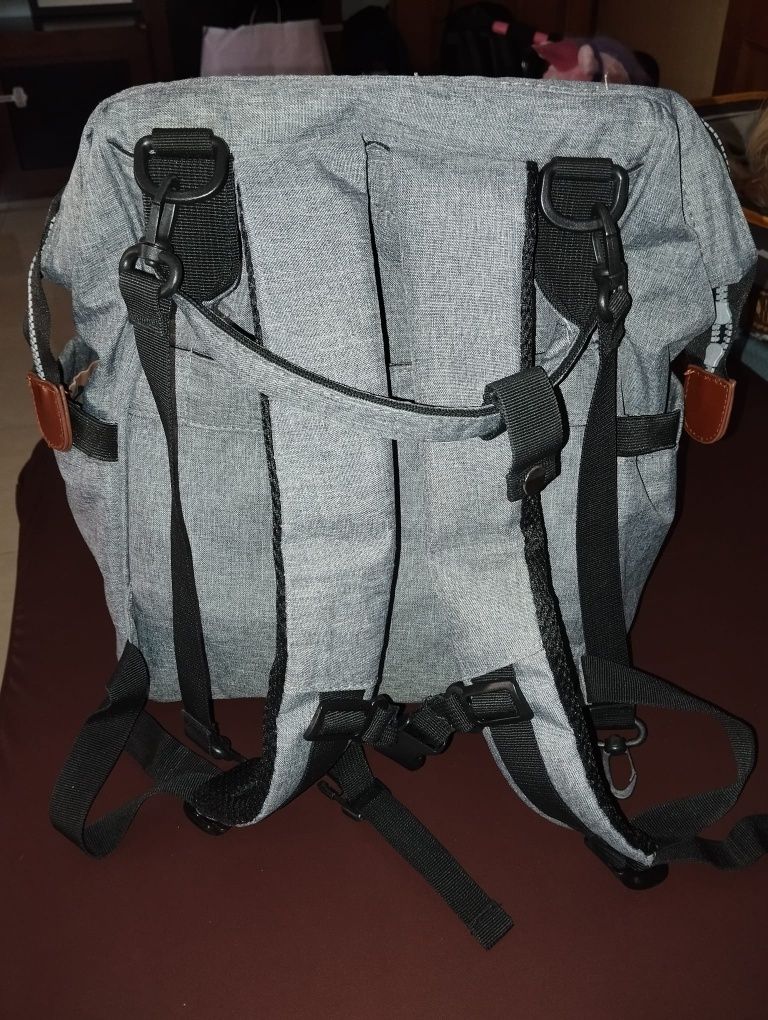 Mochila bebé/amamentação/muda fraldas