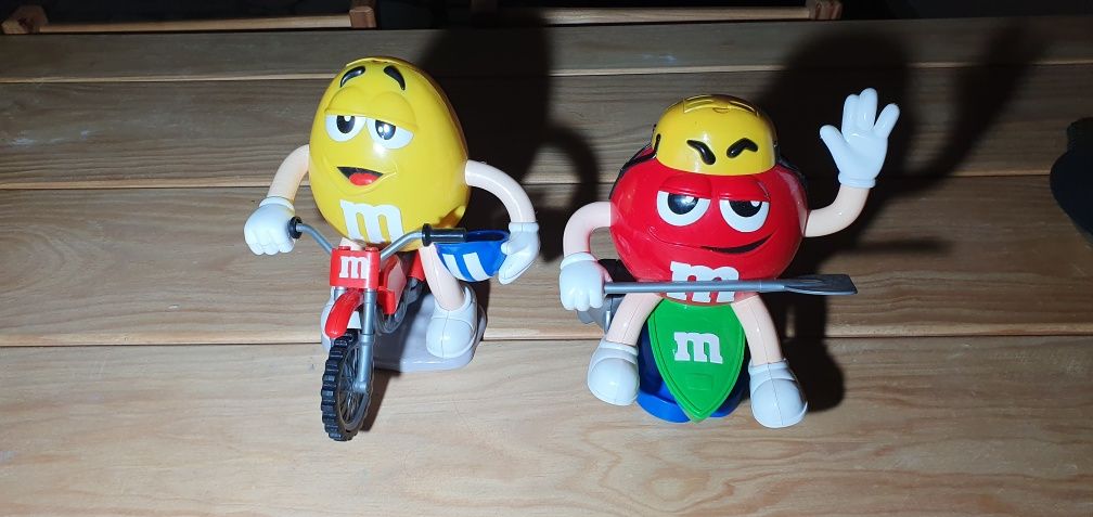 bonecos da M&M's