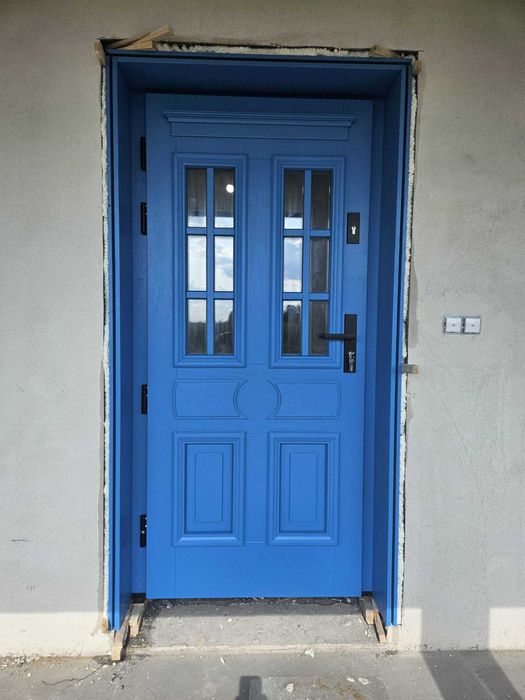 Producent drzwi drewnianych