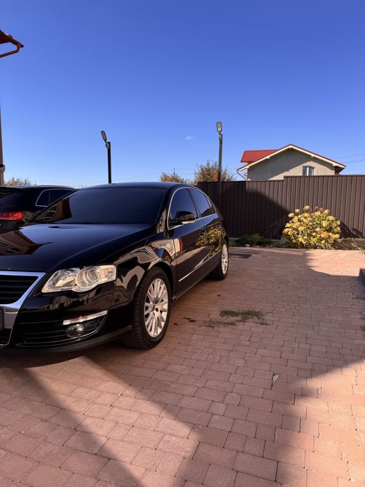 Volkswagen Passat B6 • Седан • Бензин • Механіка