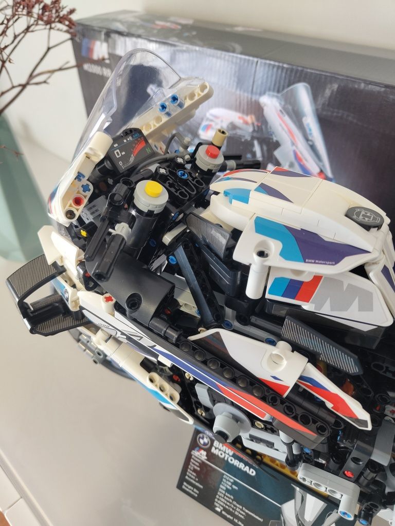 BMW m1000rr Lego technic 1:5 mota s 1000 rr