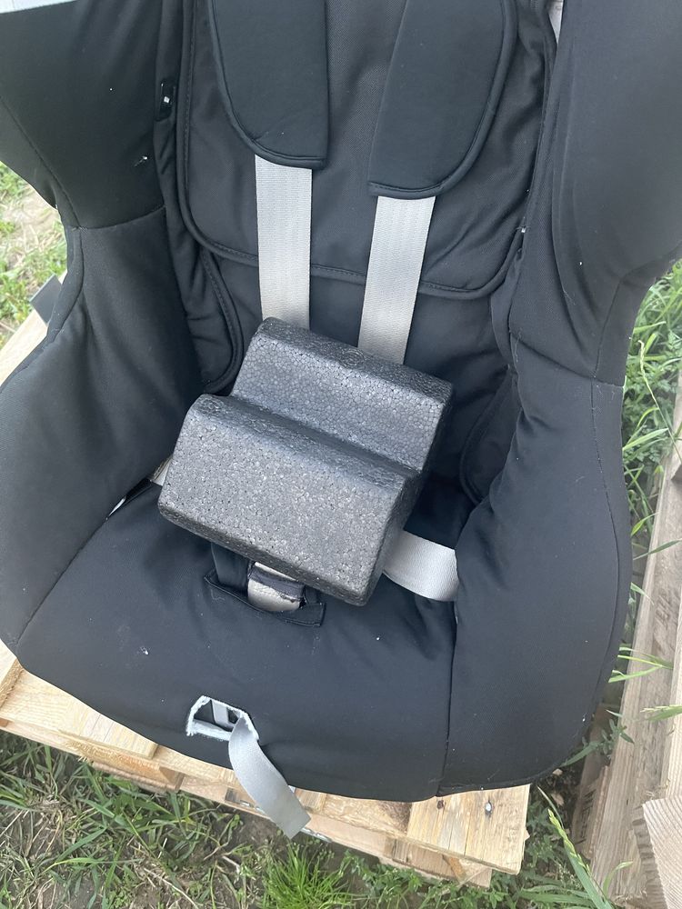 Fotelik rwf do 25 kg britax romer max way plus podstawka