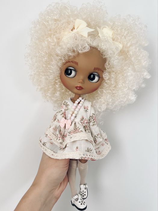 Piękna lalka Blythe