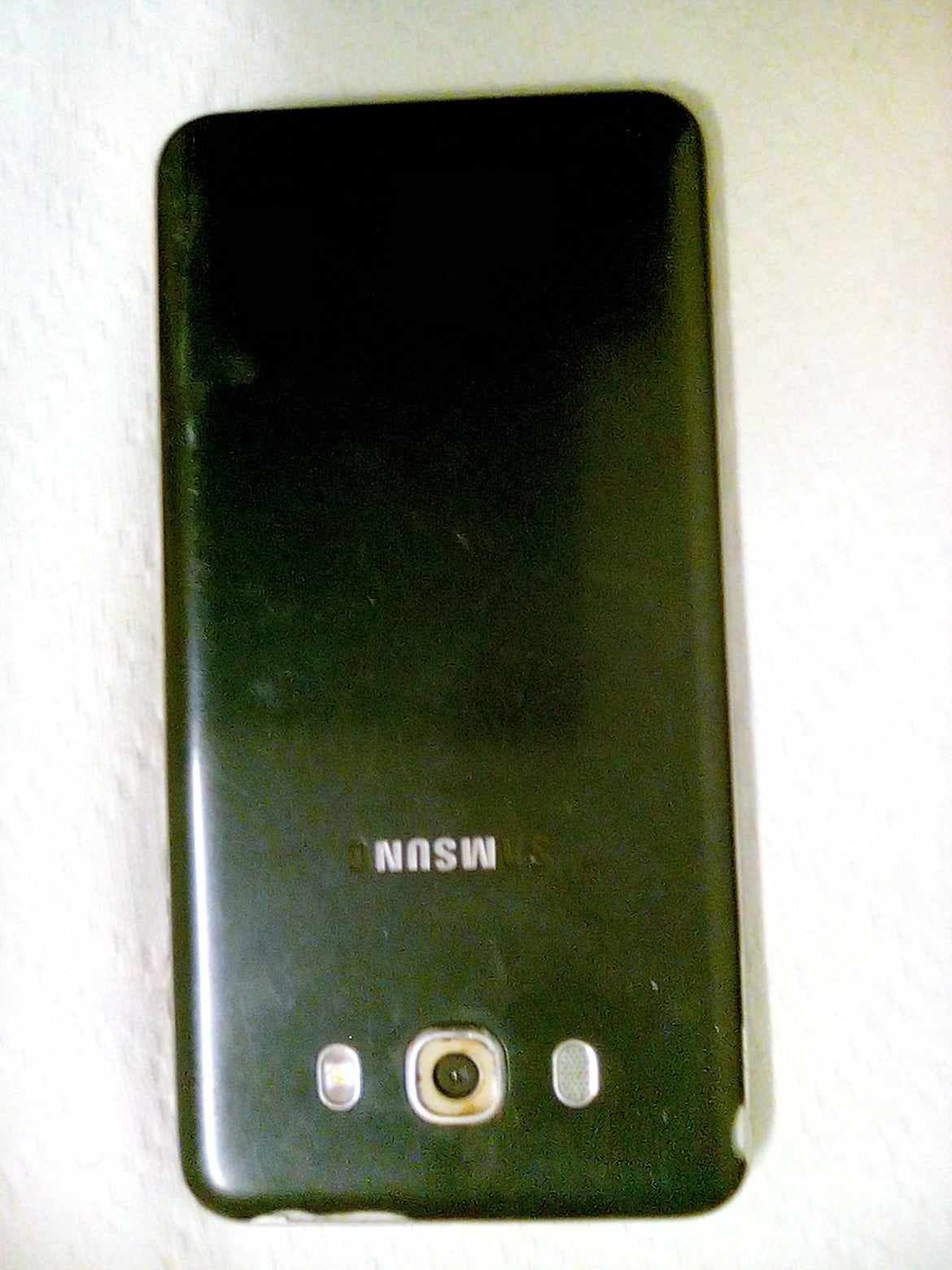 Samsung J7 for repair or parts