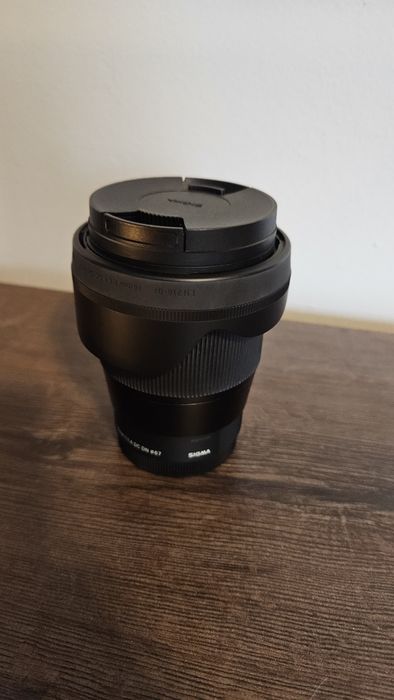 Obiektyw Sigma 16mm F1.4