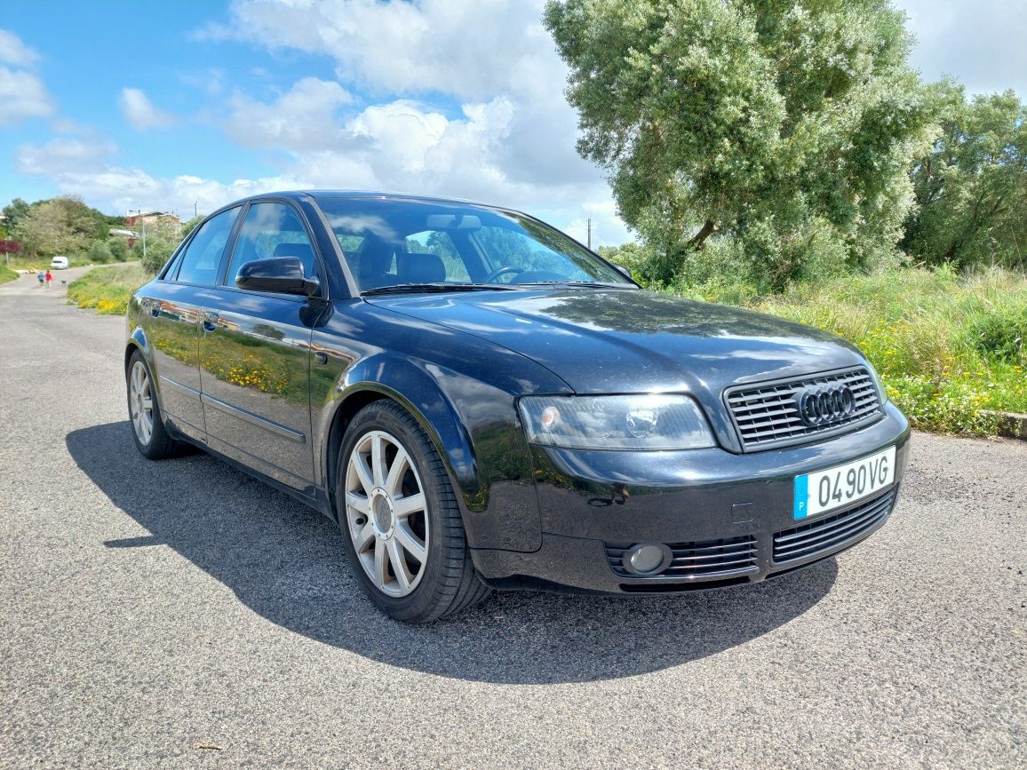 Audi A4 1.9tdi 130cv S-LINE