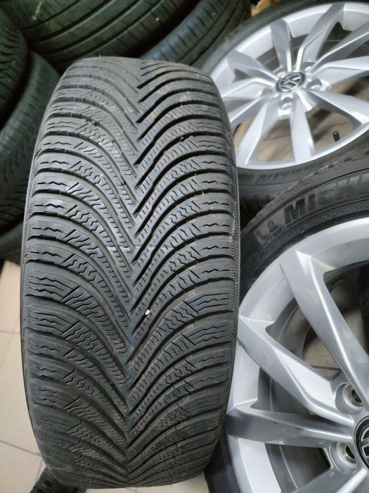 Koła Zimowe Golf 17 Cali Jak nowe 5x112 Michelin