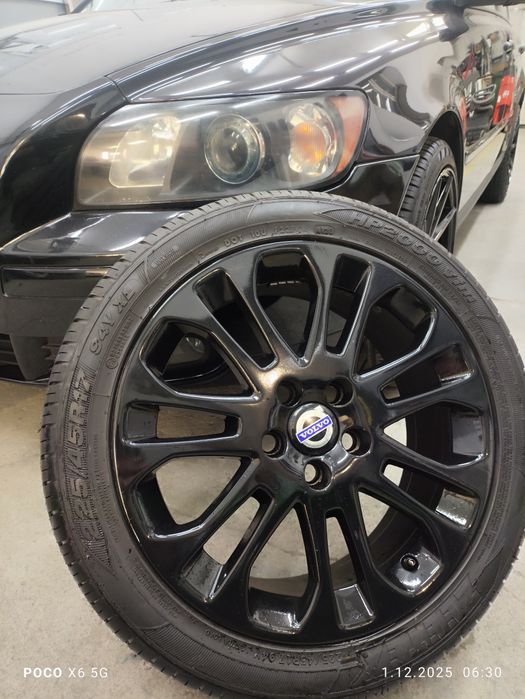 Felgi 17 5x108 Volvo Ford z oponami 225/45 letnimi