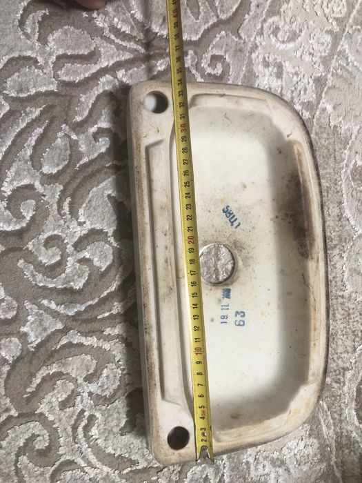 Кришка бачка унітаза