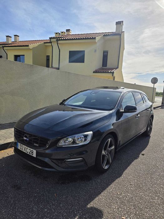 Volvo v60 D2 R design