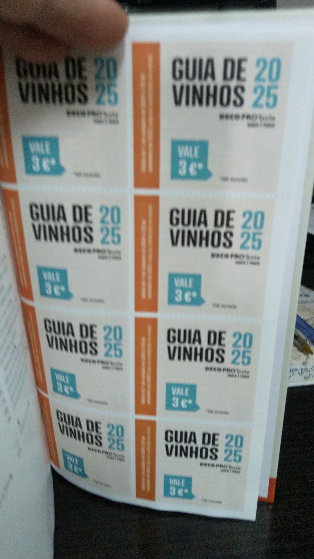 Guia de vinhos 2025 Deco
