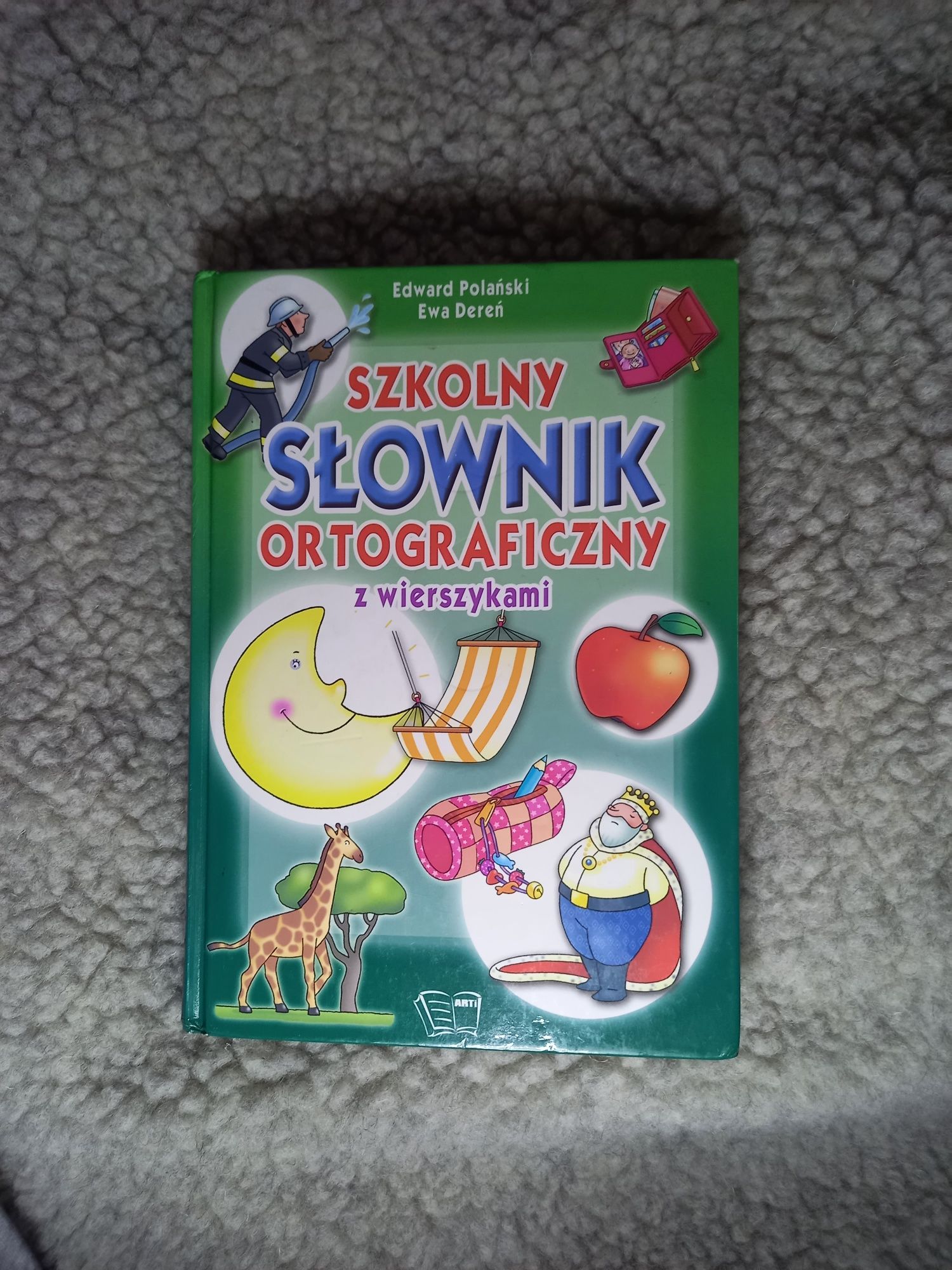 Szkolny słownik ortograficzny z wierszykami