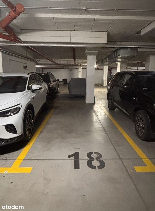 Miejsce postojowe, Gieysztora 6