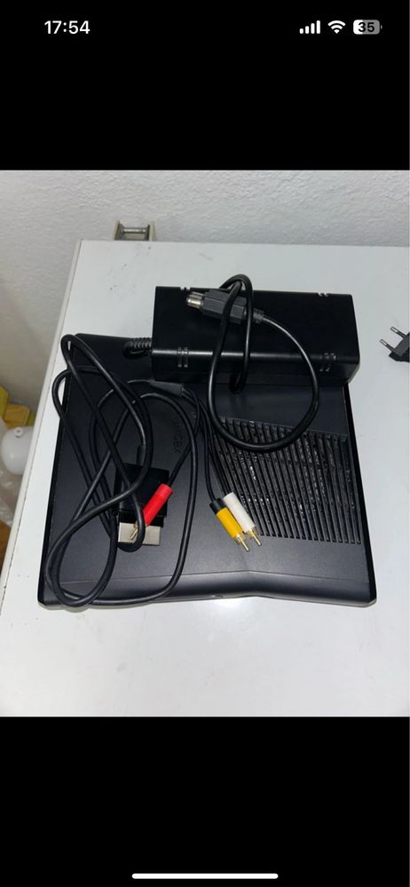 Xbox 360 258gb bom estaro