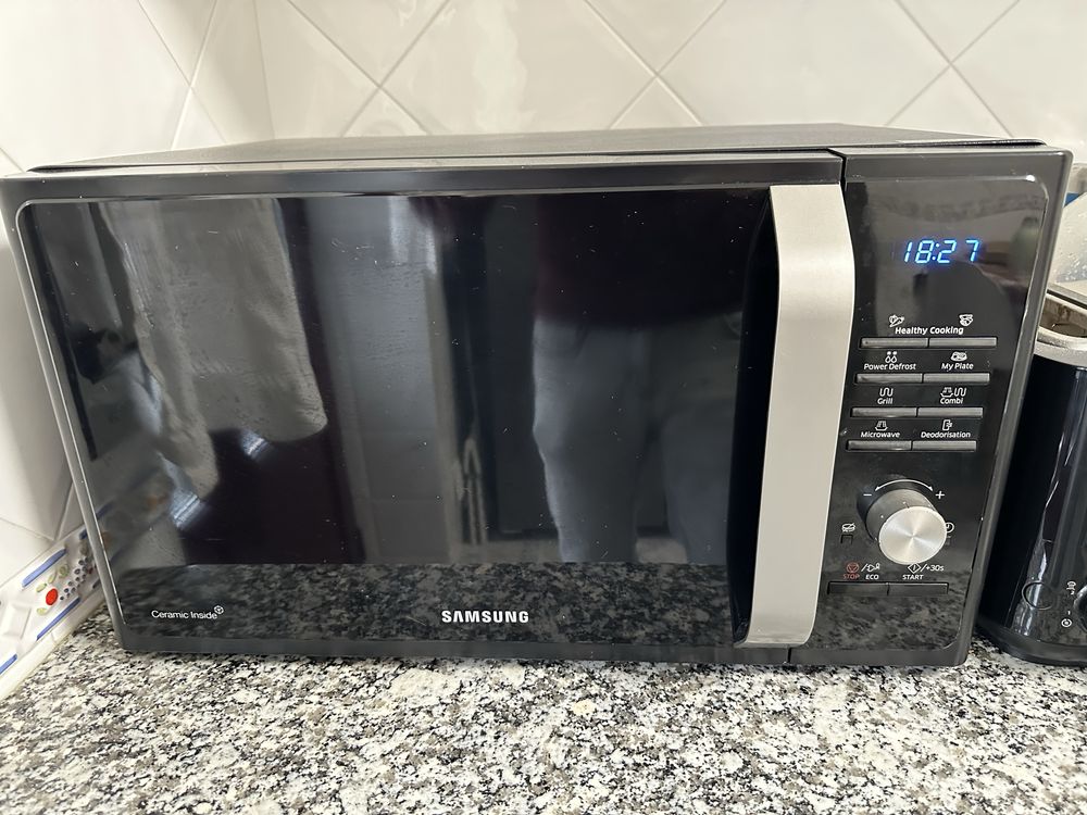 Microondas Samsung mg28f303tak