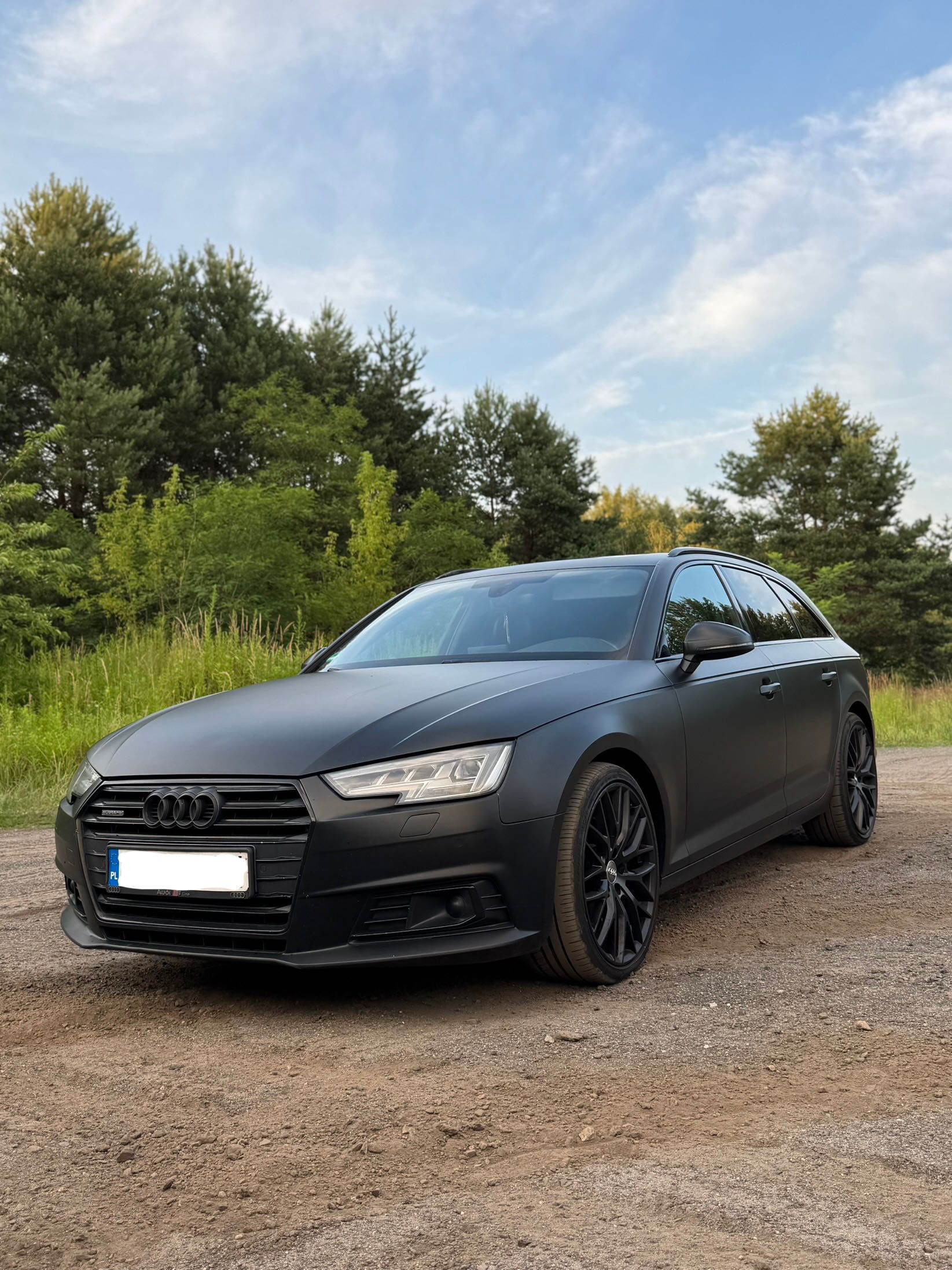 Audi A4 avant 2.0 TDI S Line