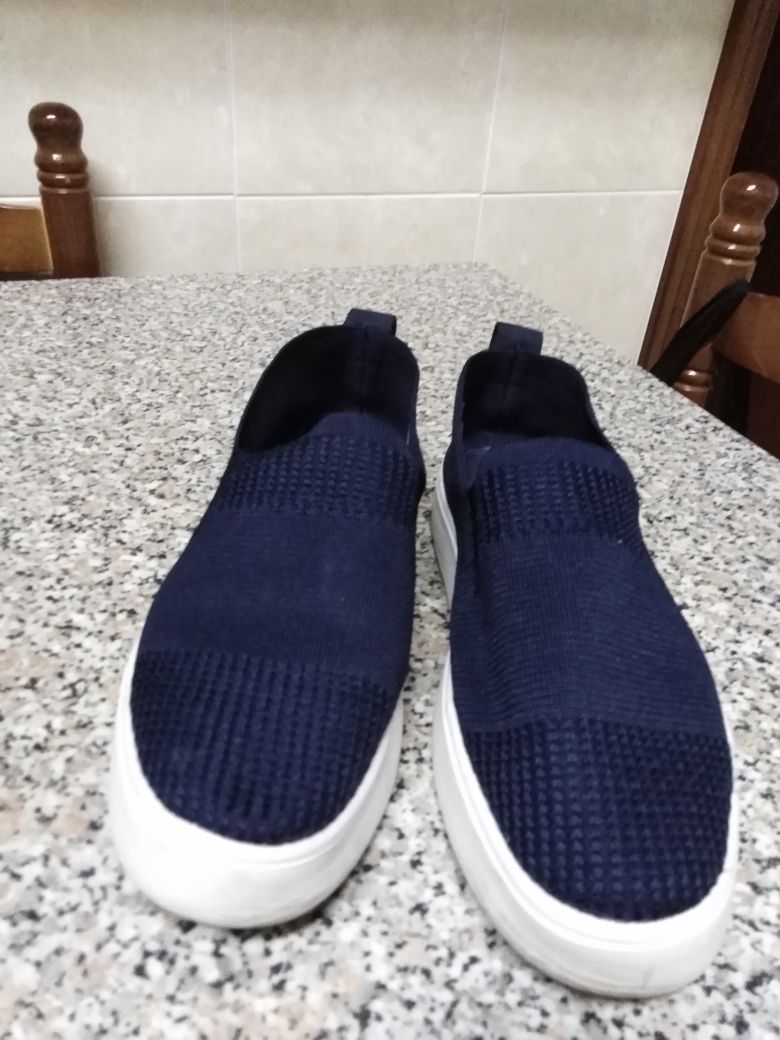 Sapatos de senhora confortáveis