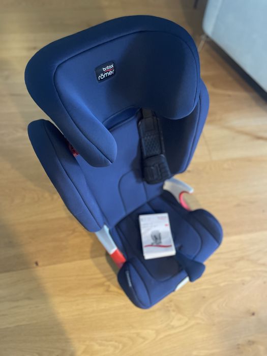 Fotelik Britax Romer Kidfix II XP navy blue