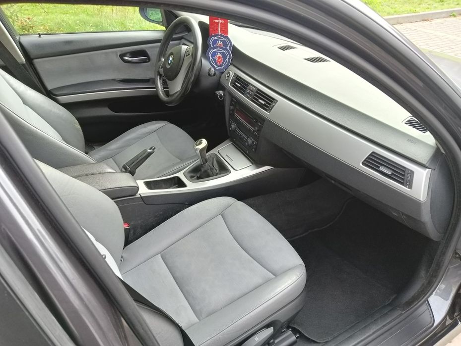 BMW E90 320i z Gazem 2005r! Klima alumki Półskory Aktualne Opłaty
