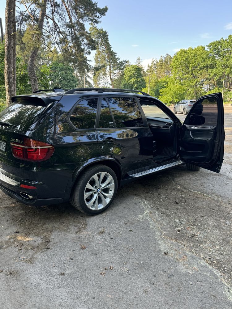 Продам BMW X5 e70