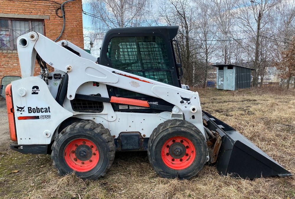 Bobcat S750 HIGH FLOW 2014