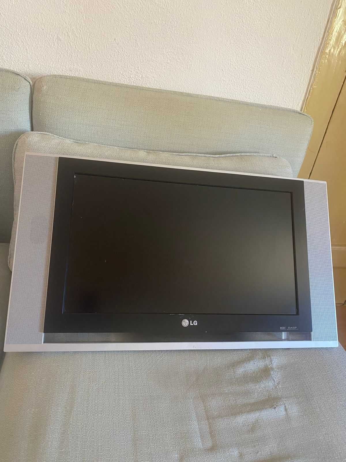 Monitor de TV LG 23