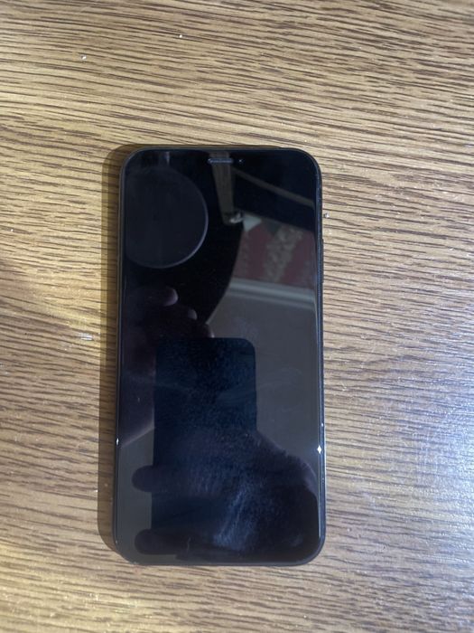 Iphone xr 64 gb в хорошому стані