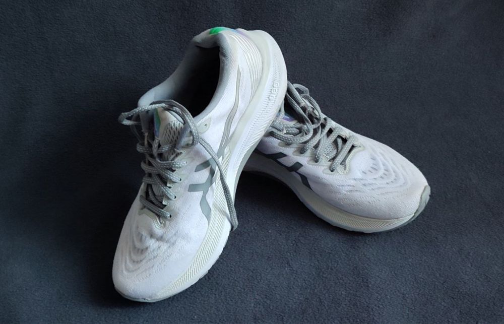 Криптокроссовки Solana Asics кроссовки солана 42 , 5 размер