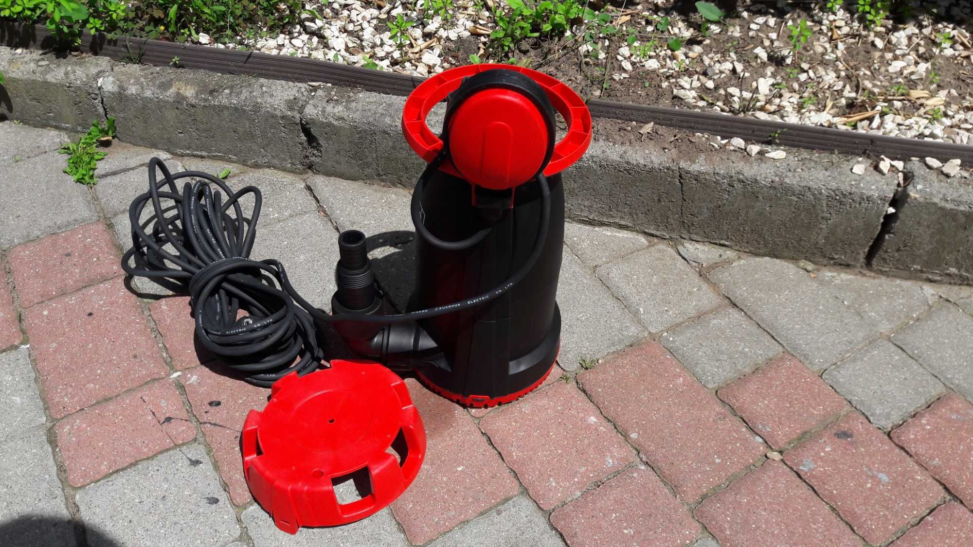 Pompa do wody Nurek z pływakiem Scheppach SKP7500 Fvat