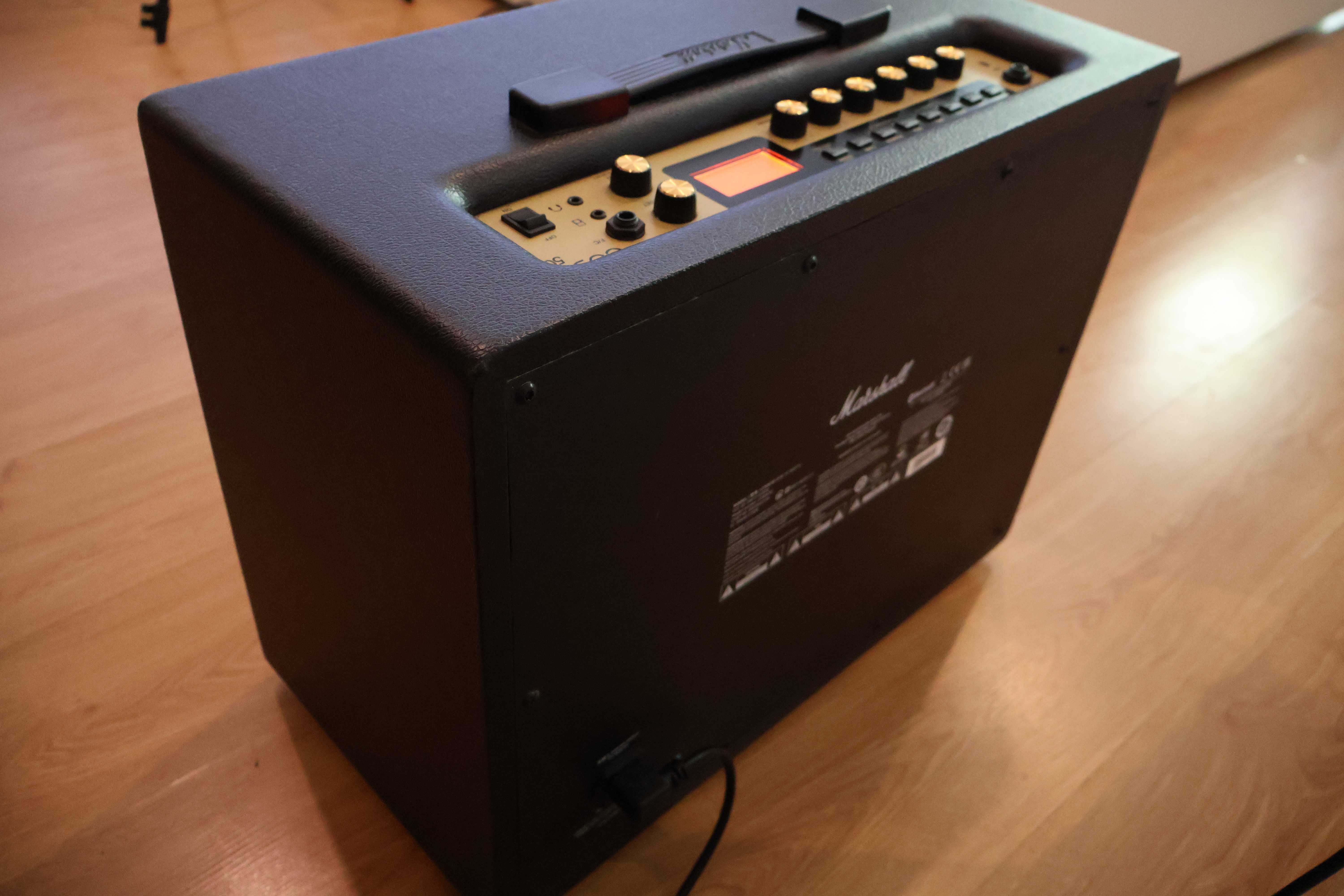 CAIXA DE SOM MARSHALL Code 50— Como nova.