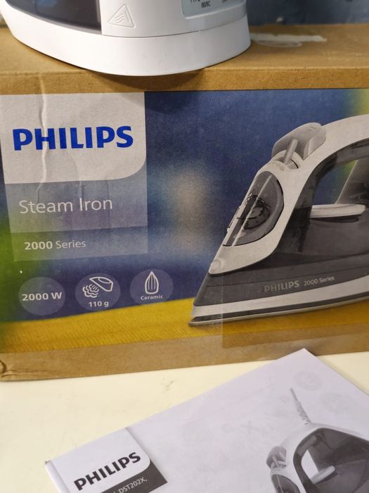 Nowe żelazko parowe Philips z serii 2000, model DST2010/40