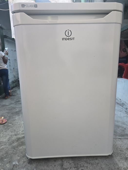 Frigobar indesit
